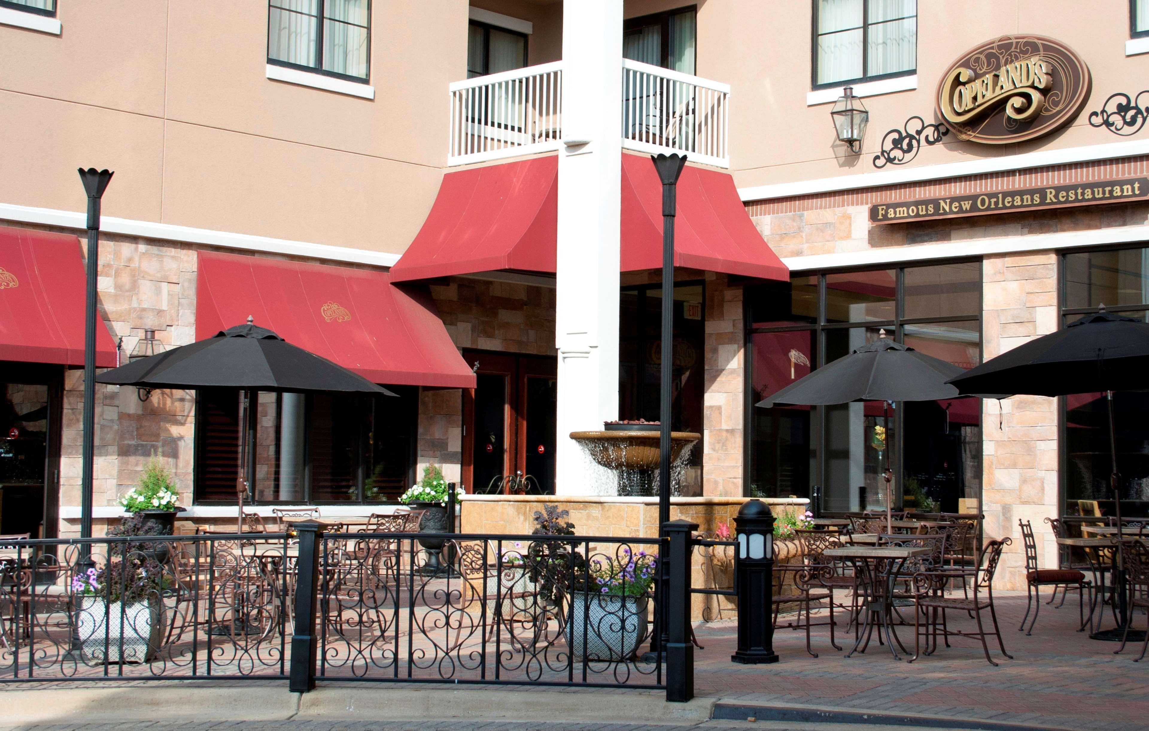 Hotel Hilton Dallas Town Square