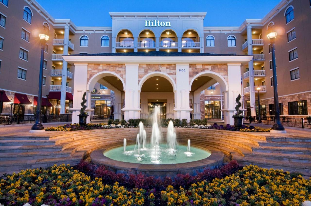 Hilton Dallas Town Square Hotel